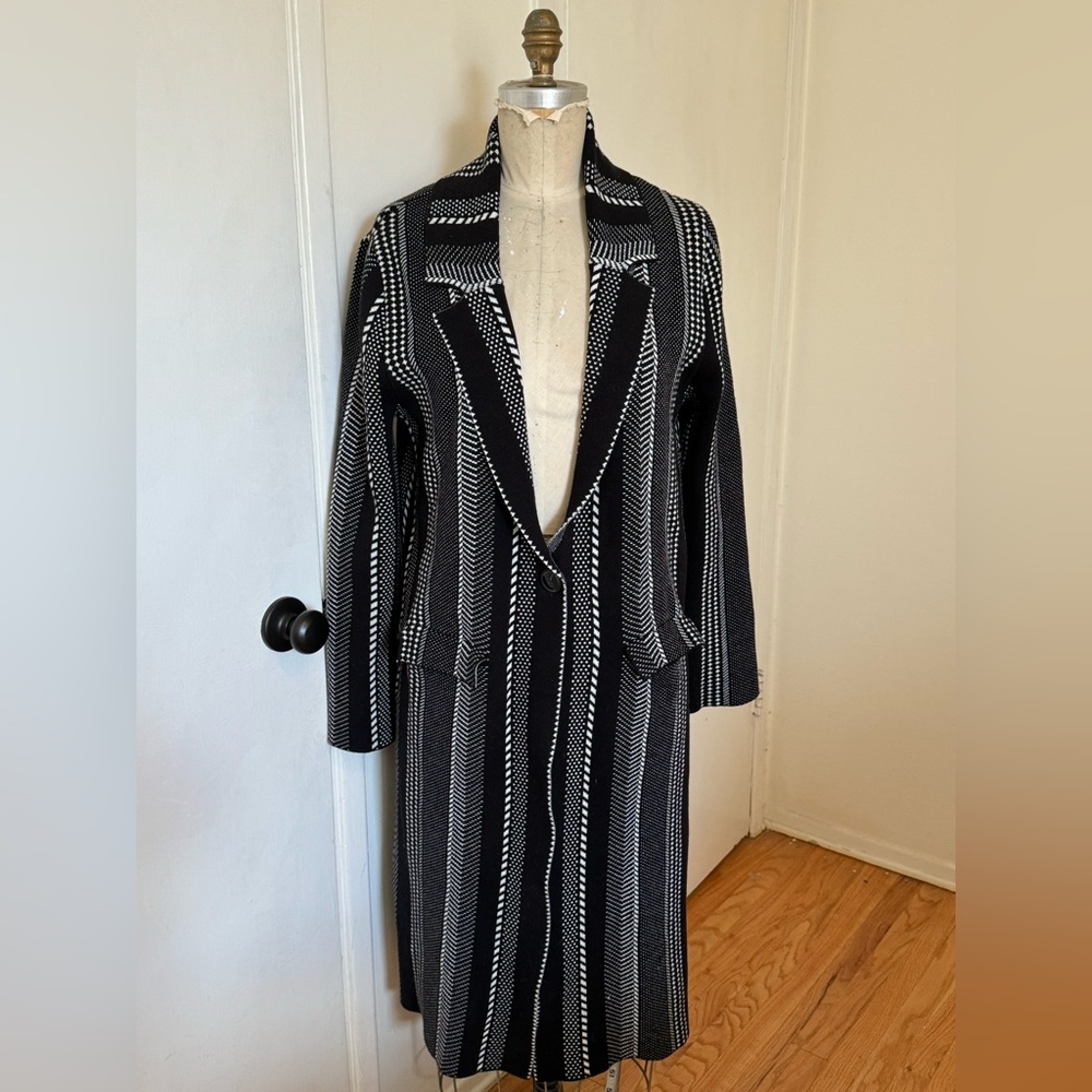 CLOSET CLEAR OUT: NWOT Oversized Zara Knit Coat